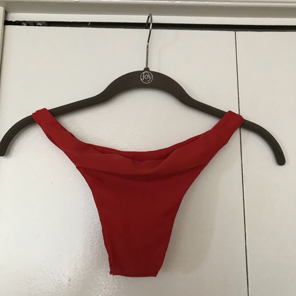 Mikoh Miyako Bottom AVAILABLE IN BLUE / Red sold - Picture 6 of 7